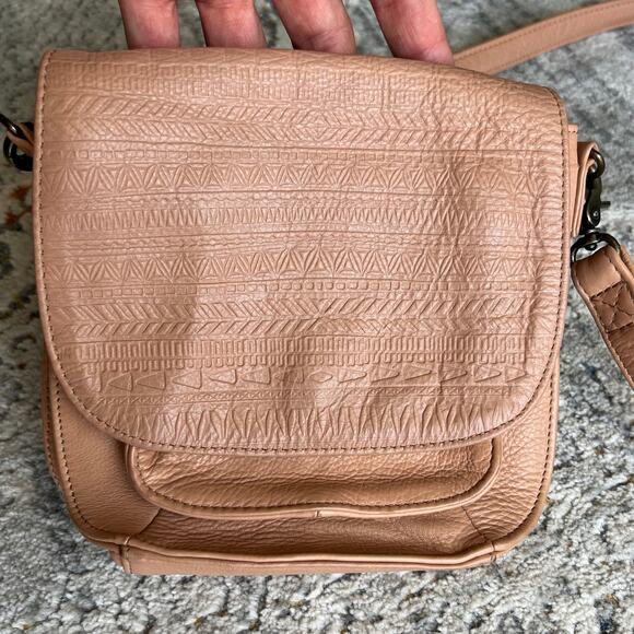 Small Day & Mood "Tribal-Like" Embossed Leather Crossbody Saddle Bag - Picture 4 of 12